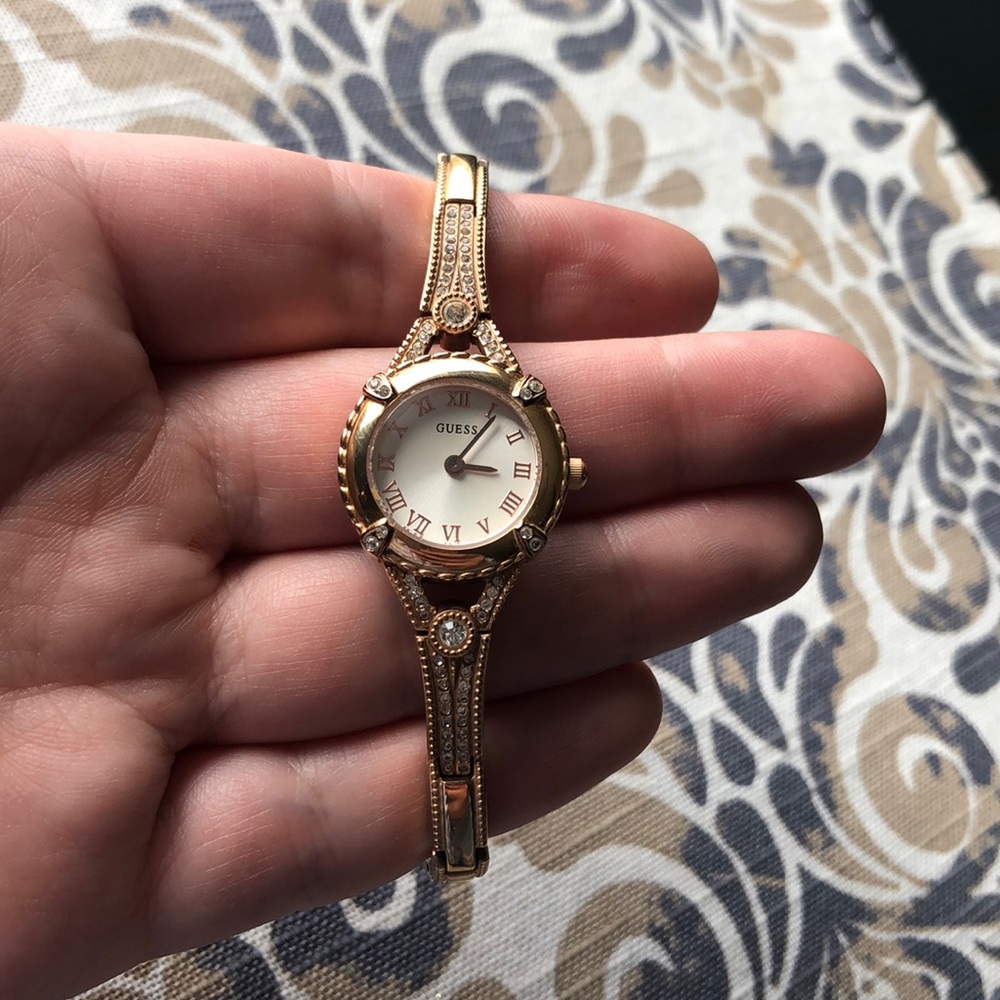 Guess Watch
